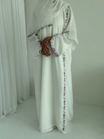 Zaira Flowerlace Abaya in White - nursingfriendly